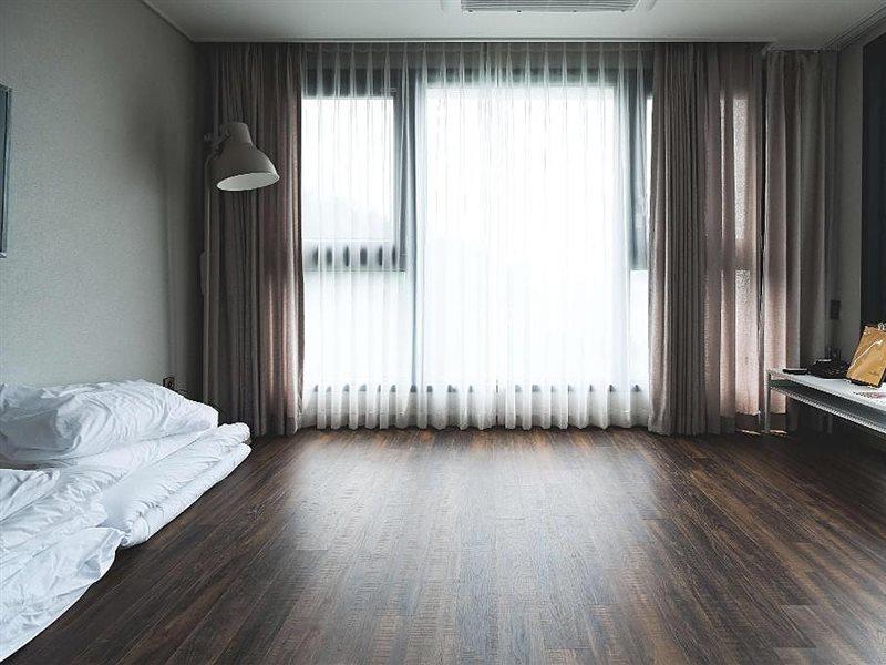 Hotel Seogwipean ซอกวีโพ ภายนอก รูปภาพ