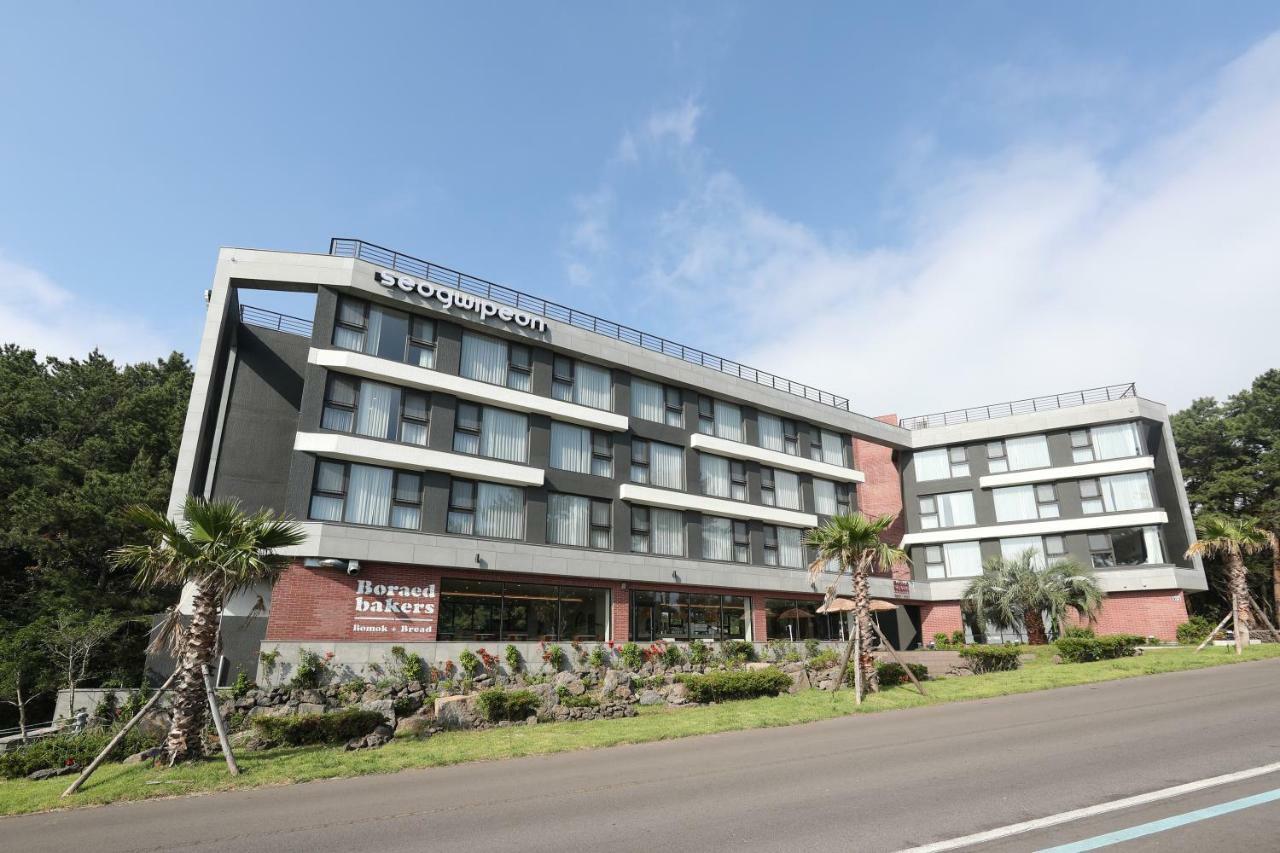 Hotel Seogwipean ซอกวีโพ ภายนอก รูปภาพ